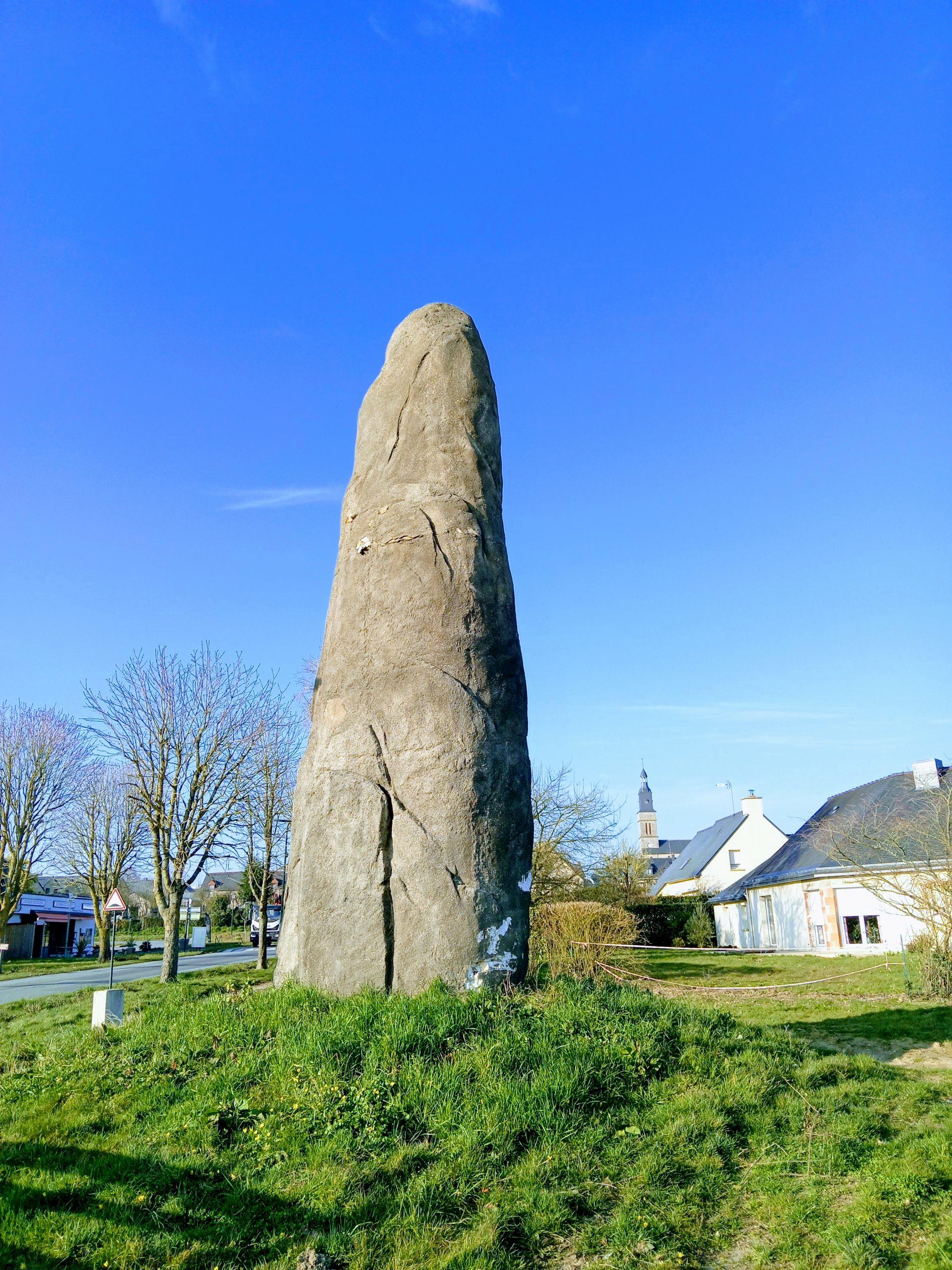 Exercice d'exponentielle avec croissance comparée de limites de terminale, fraction, factorisation, formule de cours, plus ou moins infini, Saint M'Hervé, Ille-et-Vilaine, Bretagne Exercice d'exponentielle avec croissance comparée de limites de terminale, fraction, factorisation, formule de cours, plus ou moins infini